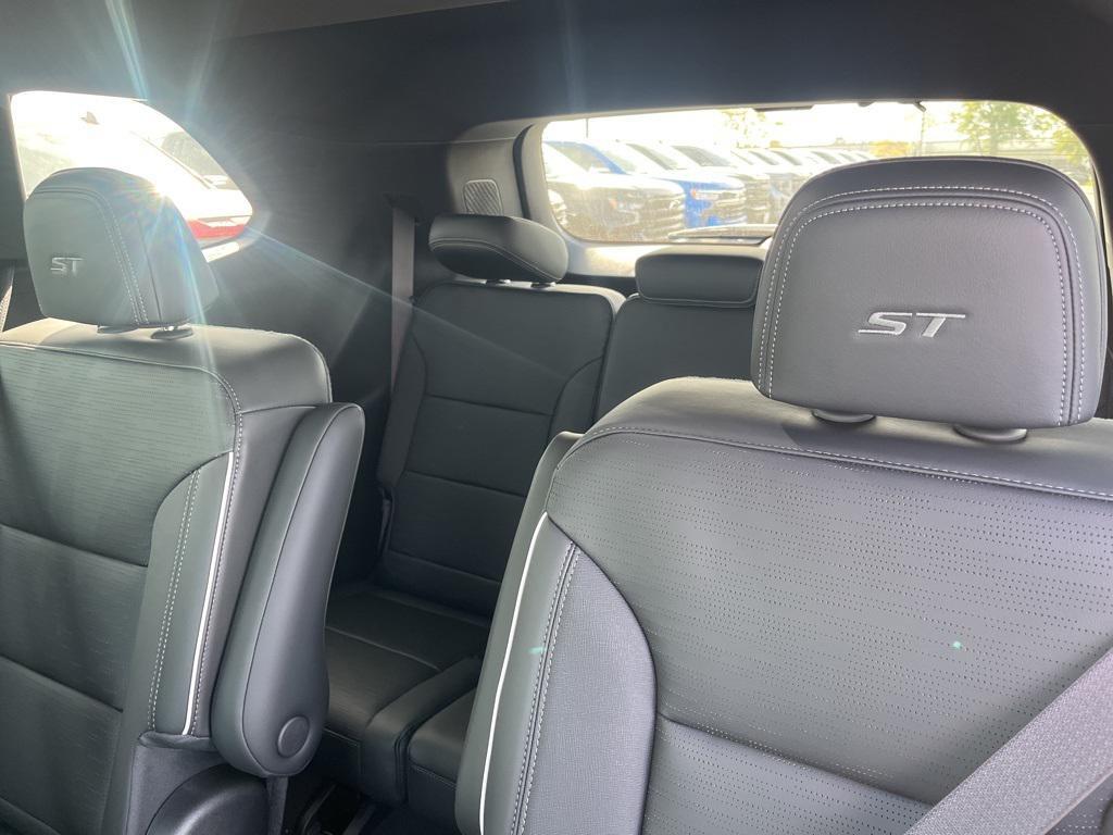 new 2026 Buick Enclave car, priced at $57,955