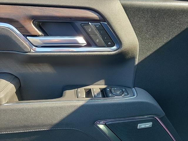 new 2025 GMC Sierra 1500 car, priced at $66,870