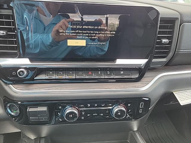new 2025 GMC Sierra 1500 car, priced at $67,075