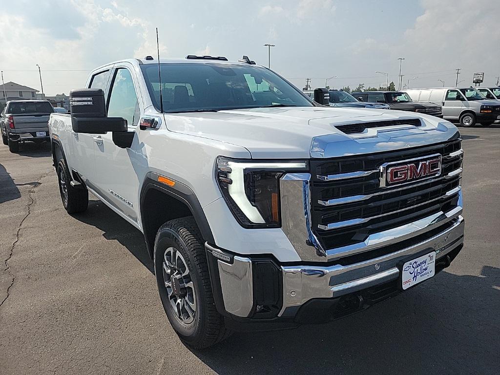 new 2025 GMC Sierra 2500 car, priced at $73,145