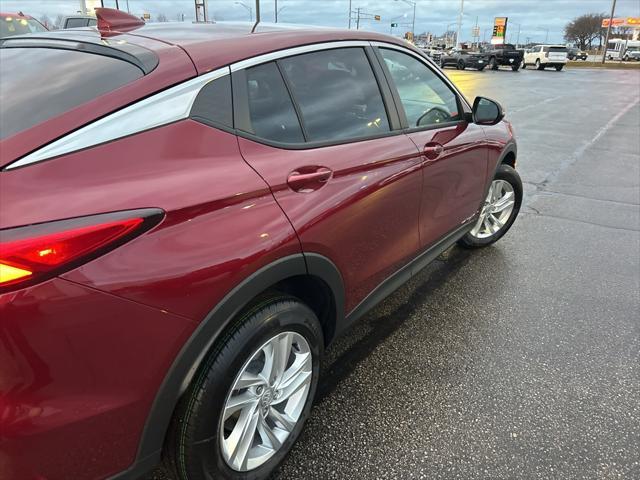 new 2025 Buick Envista car, priced at $25,035