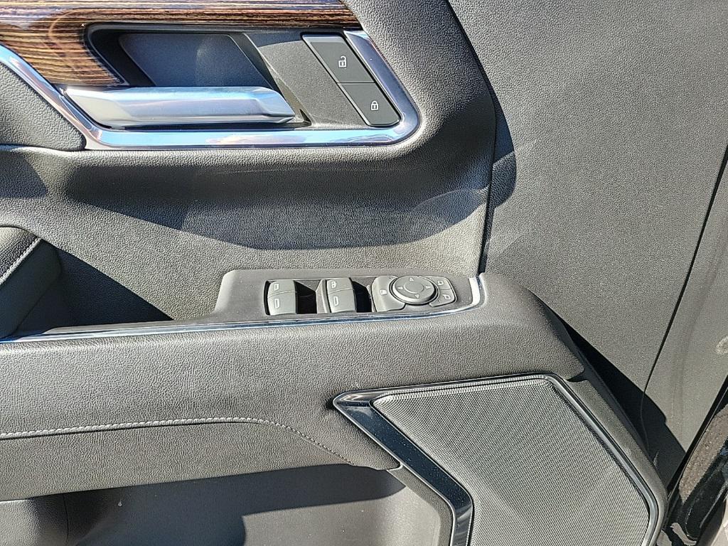 used 2022 GMC Sierra 1500 car, priced at $40,992