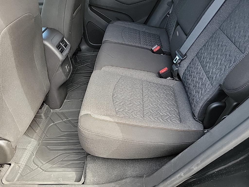 used 2022 Chevrolet Equinox car, priced at $20,892
