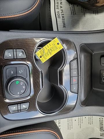 used 2022 GMC Acadia car, priced at $31,552