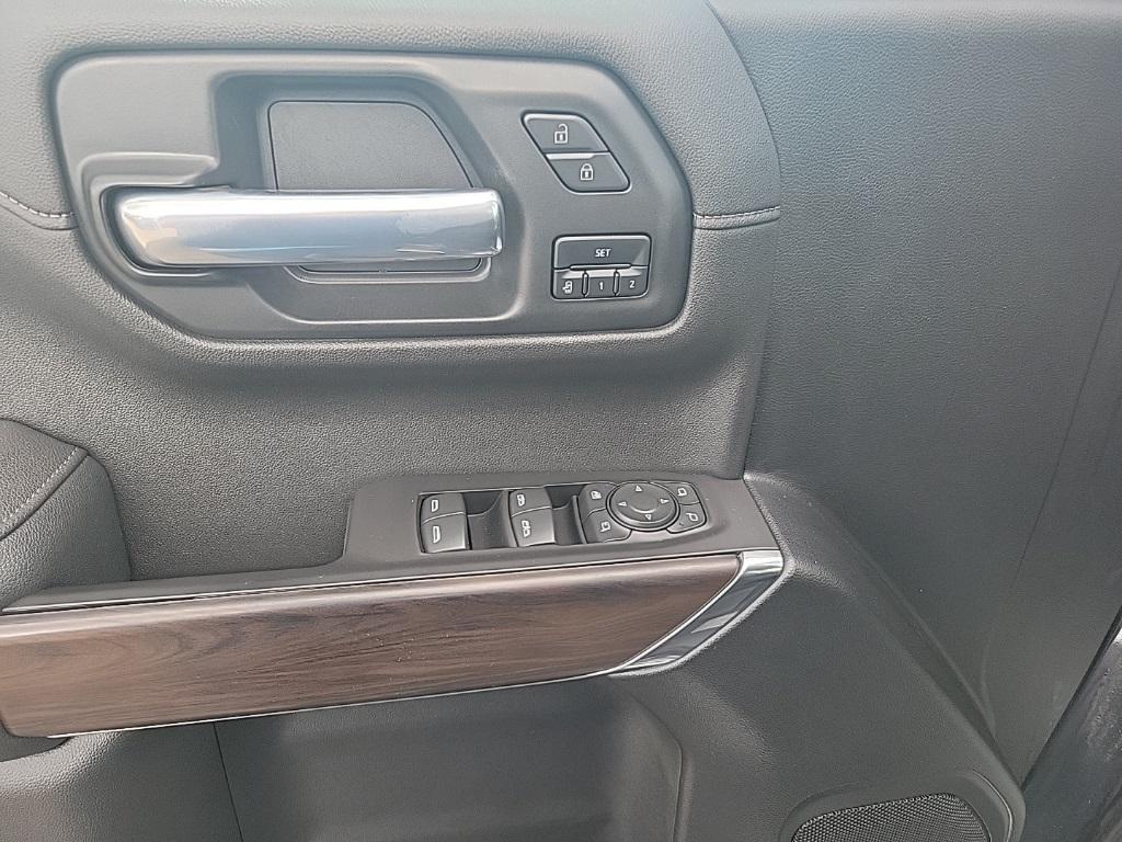 used 2021 GMC Sierra 1500 car, priced at $38,651