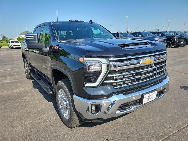 new 2025 Chevrolet Silverado 3500 car, priced at $82,280
