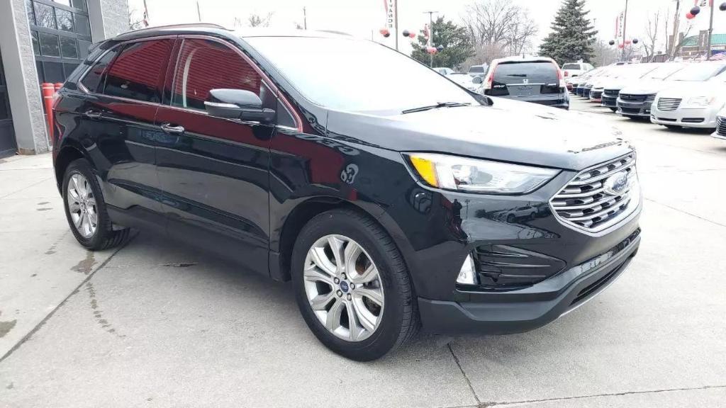 used 2019 Ford Edge car