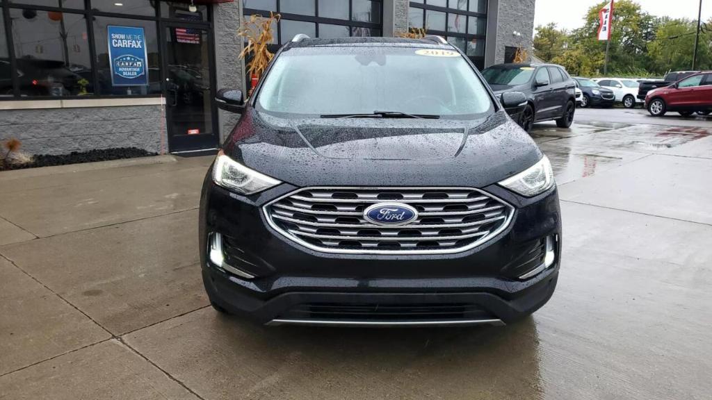 used 2019 Ford Edge car