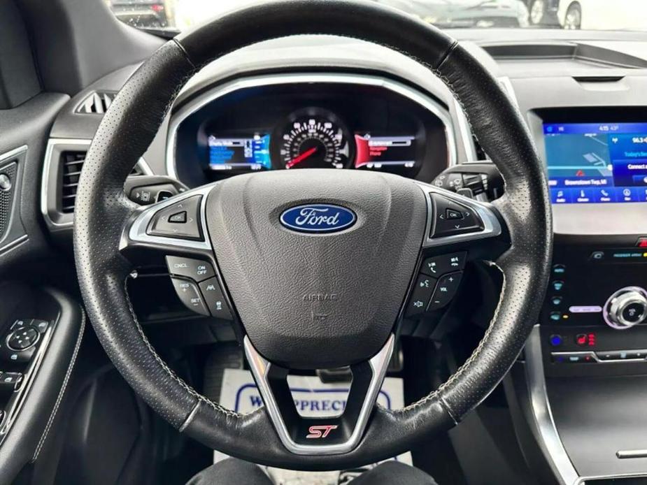 used 2020 Ford Edge car