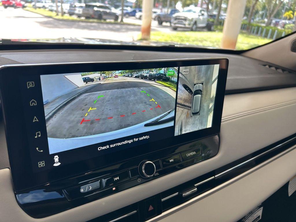 new 2025 Mitsubishi Outlander car, priced at $37,288