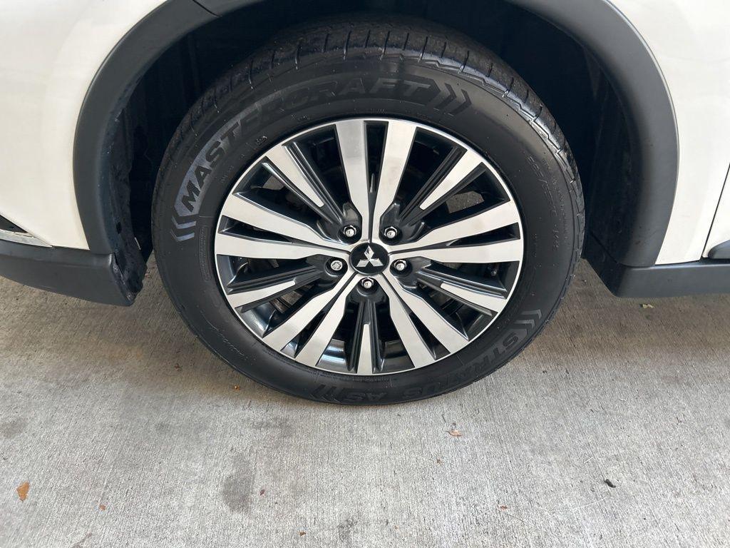 used 2019 Mitsubishi Outlander car, priced at $17,988