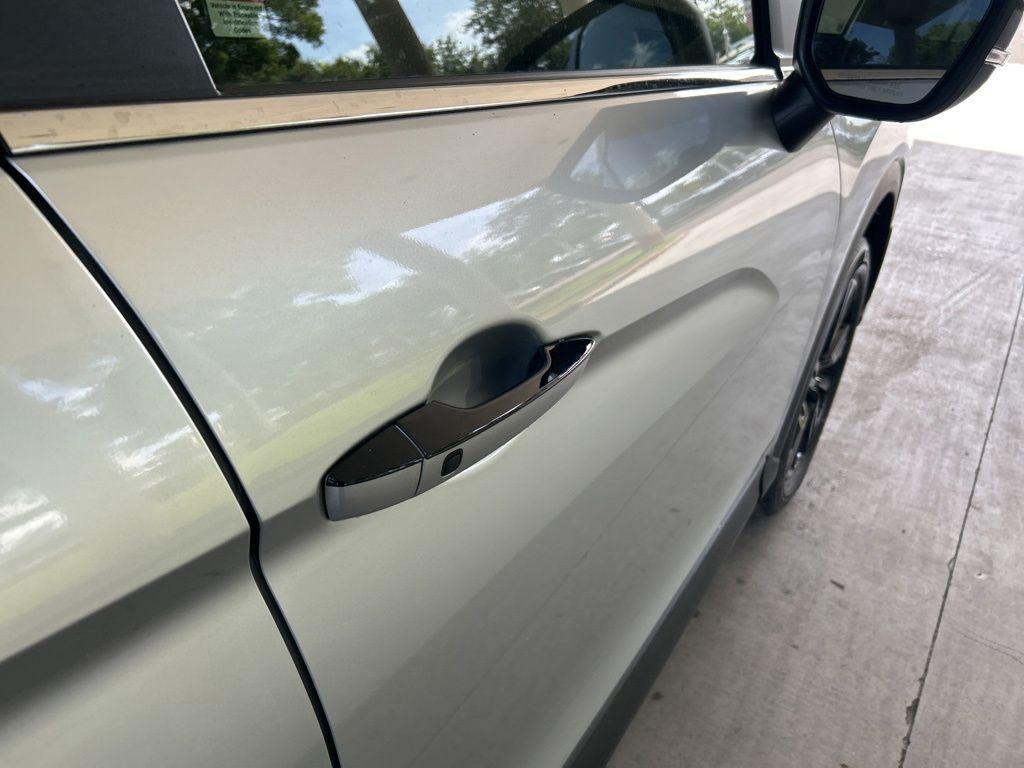 new 2025 Mitsubishi Eclipse Cross car, priced at $25,988