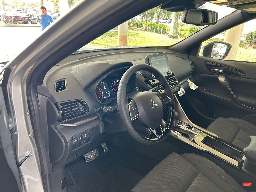 new 2025 Mitsubishi Eclipse Cross car, priced at $25,988