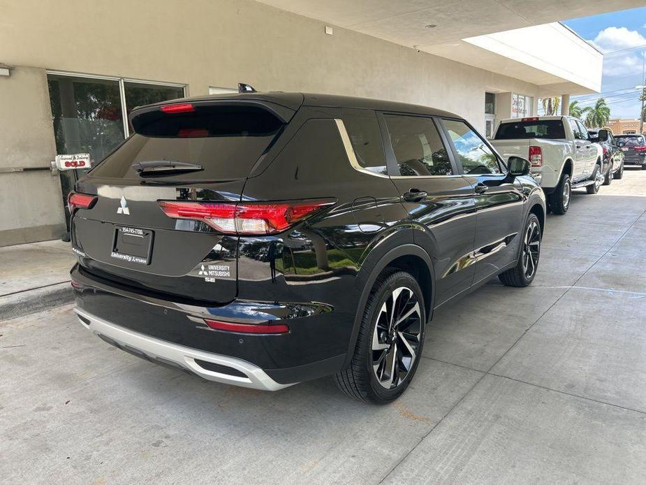 new 2024 Mitsubishi Outlander car, priced at $29,800