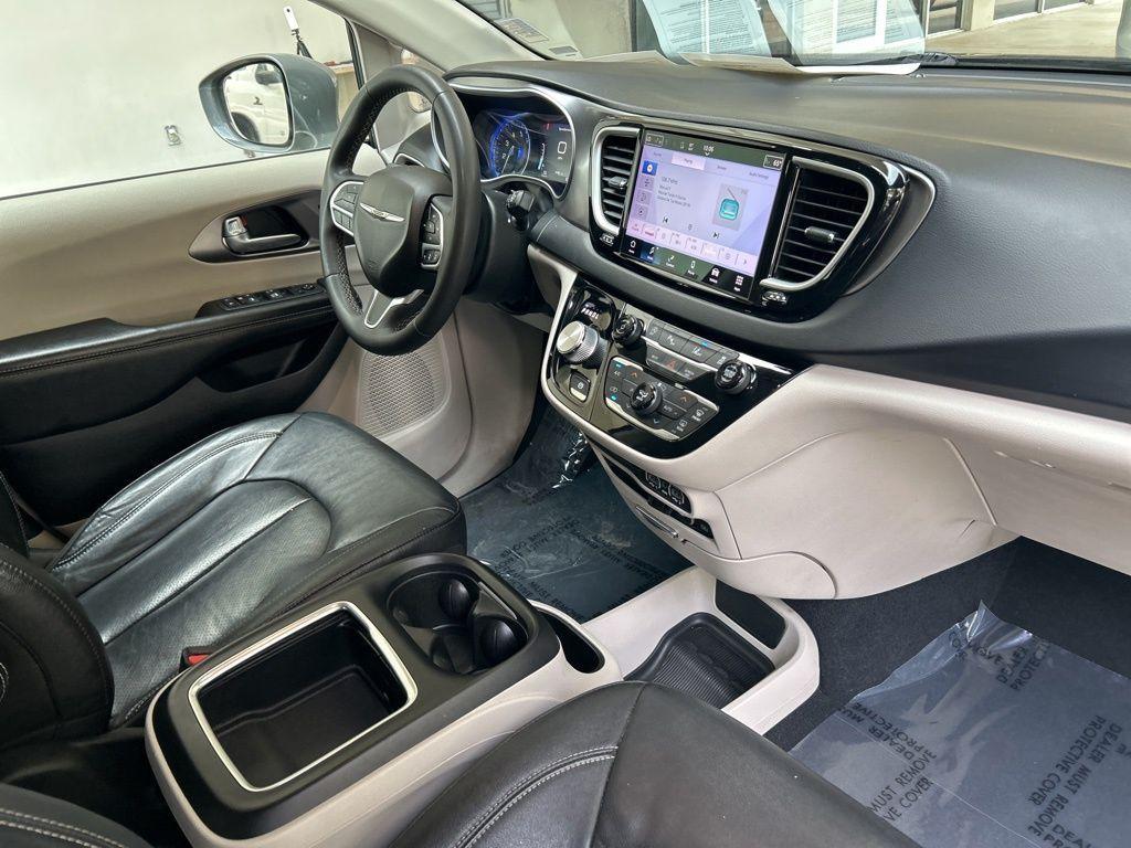 used 2022 Chrysler Pacifica car, priced at $17,588