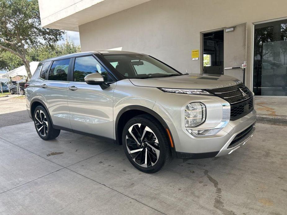 used 2023 Mitsubishi Outlander car, priced at $22,988