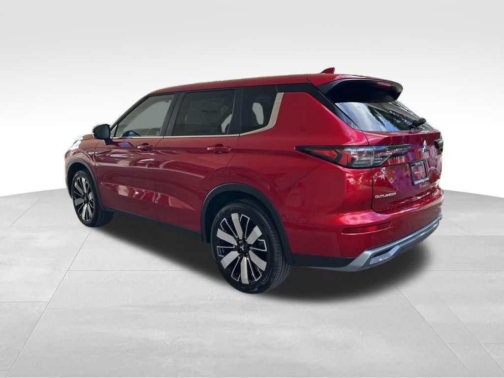 new 2025 Mitsubishi Outlander car, priced at $35,538