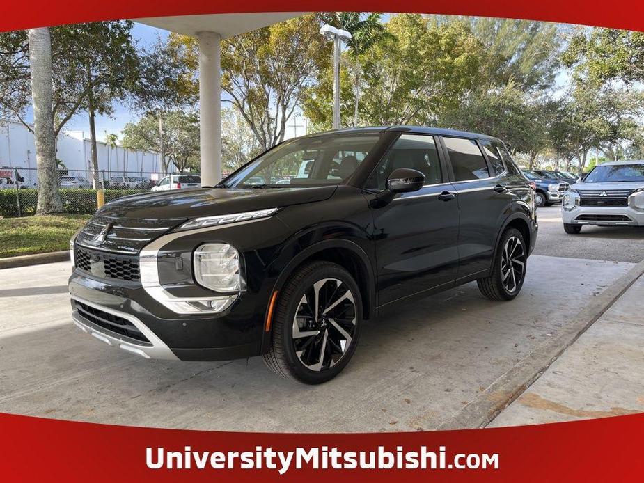 used 2024 Mitsubishi Outlander car, priced at $30,500