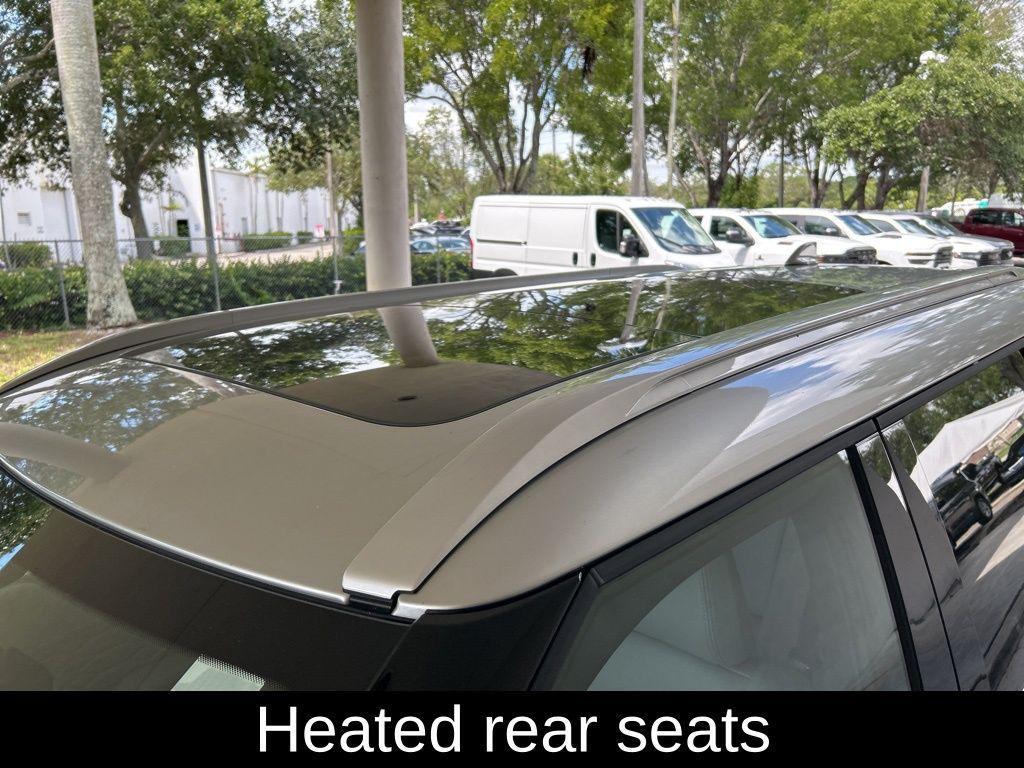 new 2025 Mitsubishi Outlander car, priced at $39,988