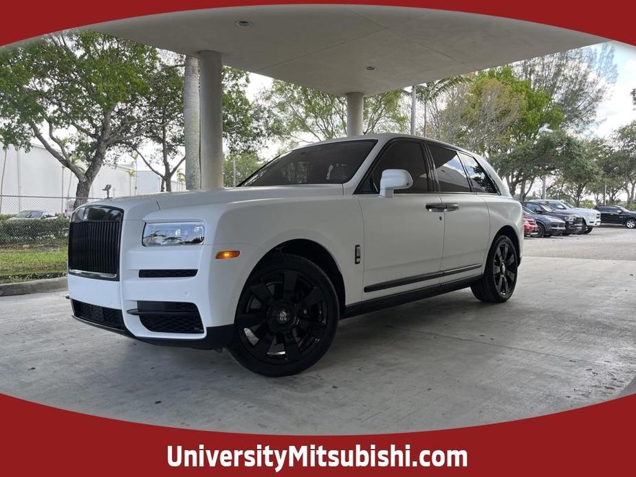used 2022 Rolls-Royce Cullinan car, priced at $345,292