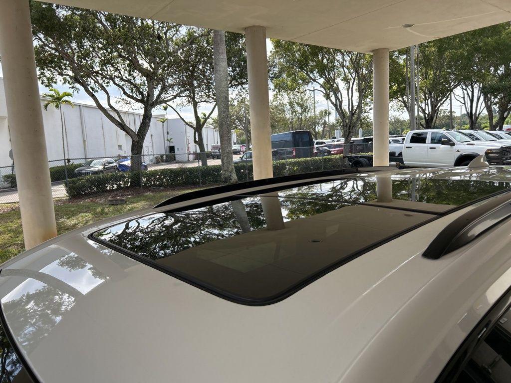 used 2021 Cadillac XT6 car, priced at $32,385