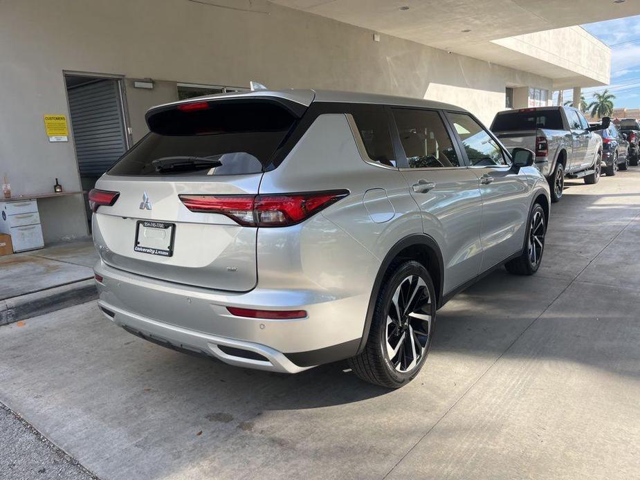 used 2024 Mitsubishi Outlander car, priced at $29,020