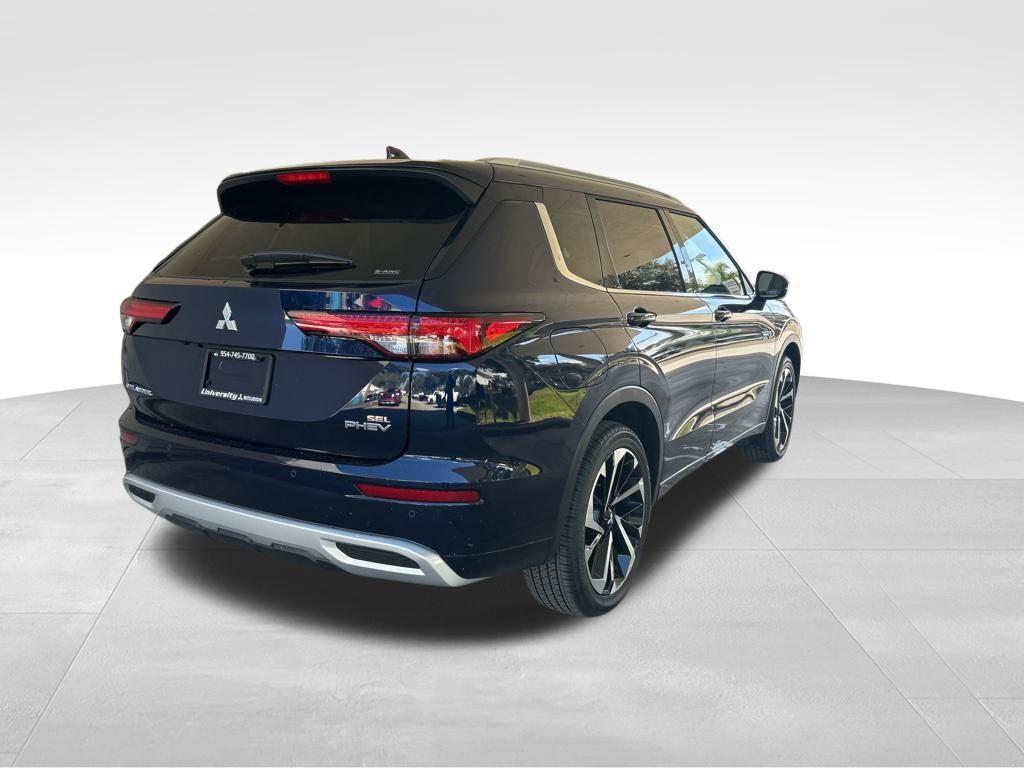 new 2025 Mitsubishi Outlander PHEV car, priced at $45,642