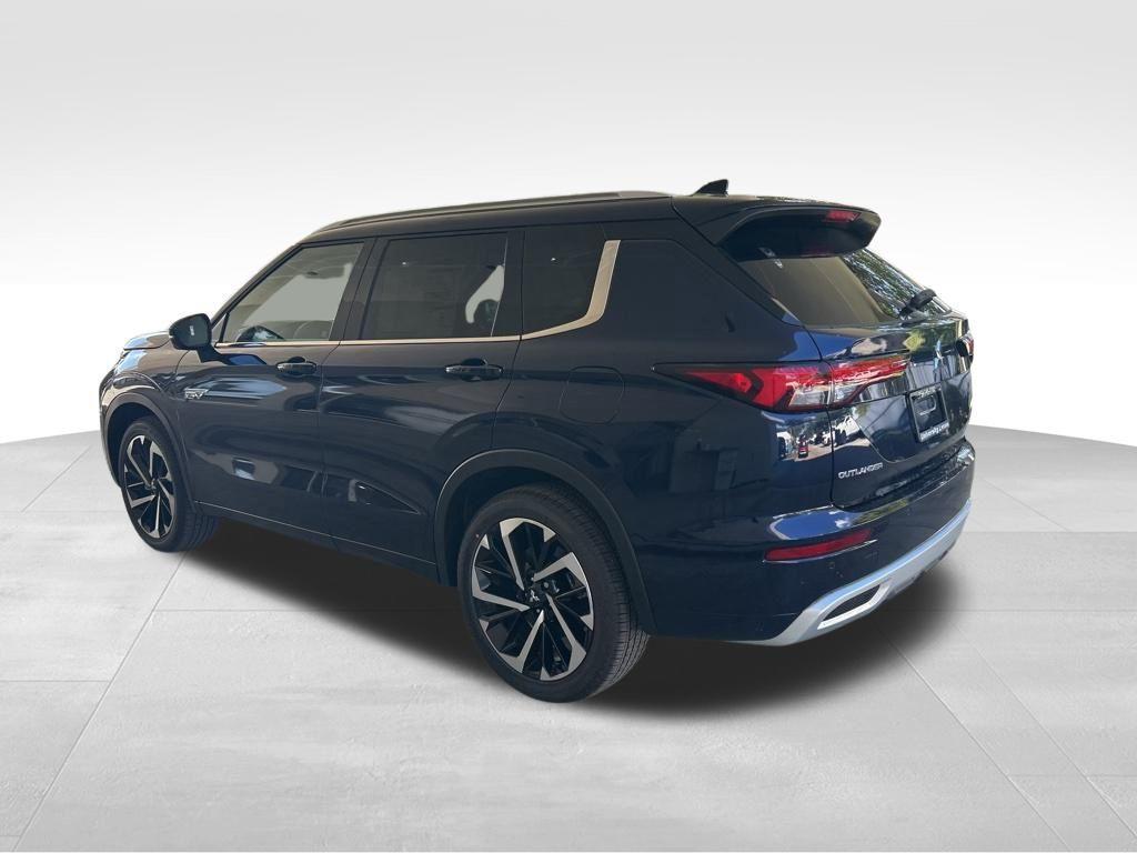 new 2025 Mitsubishi Outlander PHEV car, priced at $45,642