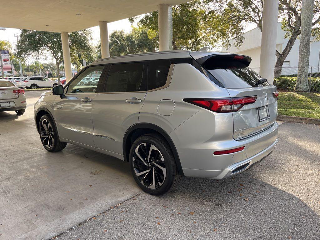 new 2025 Mitsubishi Outlander PHEV car, priced at $49,060