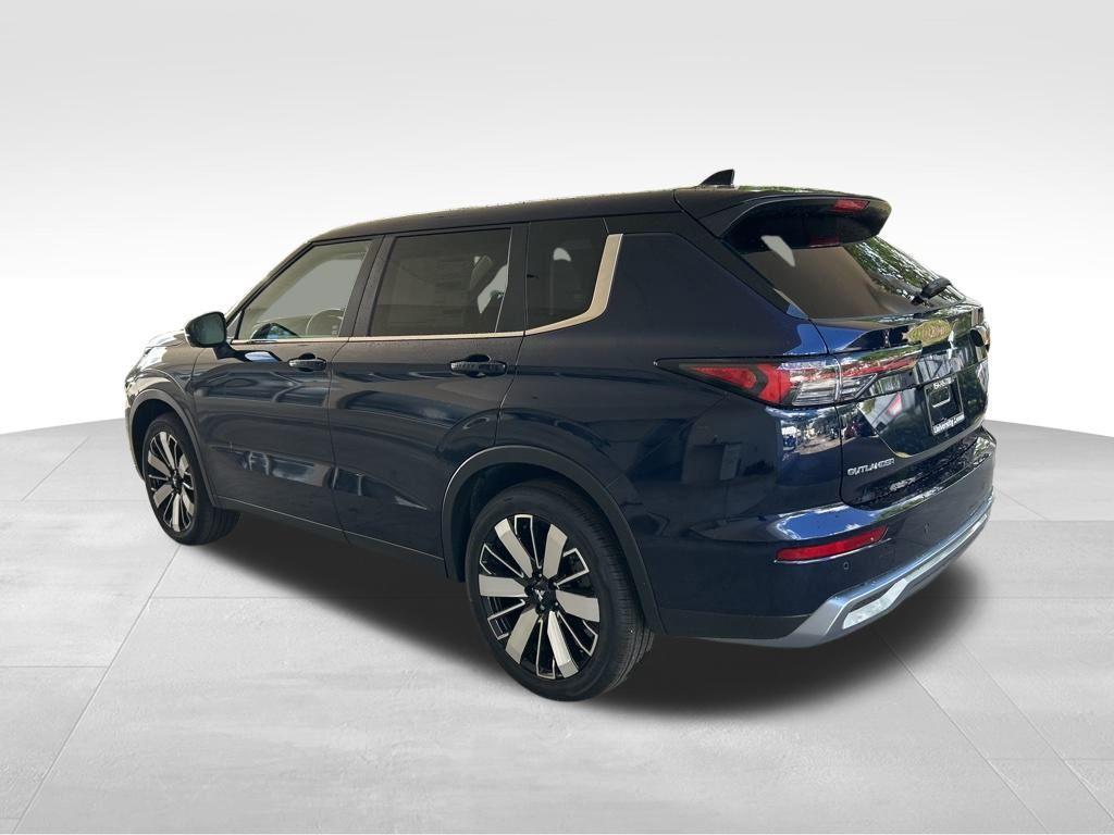 new 2025 Mitsubishi Outlander car, priced at $32,899