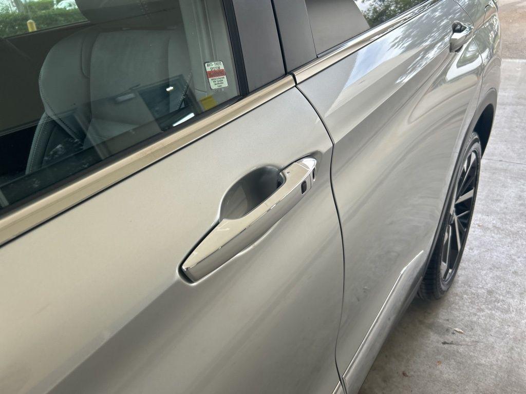 new 2025 Mitsubishi Outlander PHEV car, priced at $42,107