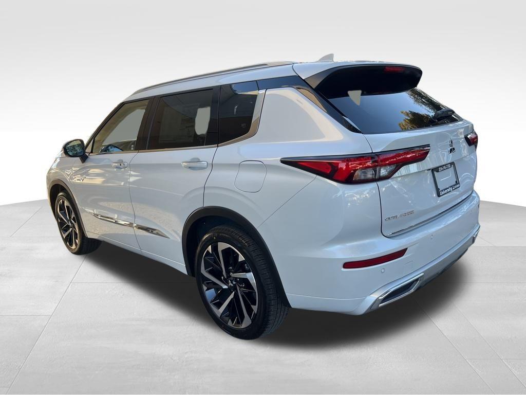 new 2025 Mitsubishi Outlander PHEV car, priced at $49,655