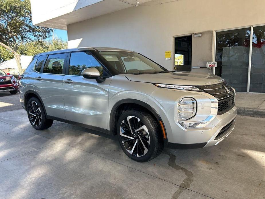 used 2023 Mitsubishi Outlander car, priced at $23,997