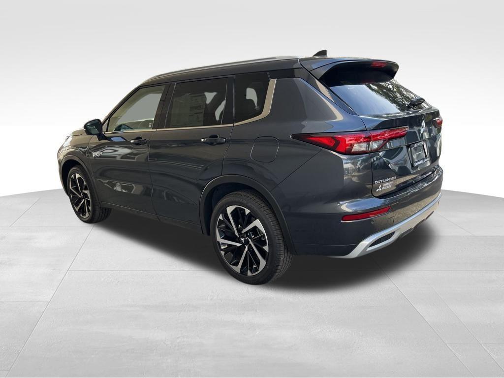 new 2025 Mitsubishi Outlander PHEV car, priced at $48,410