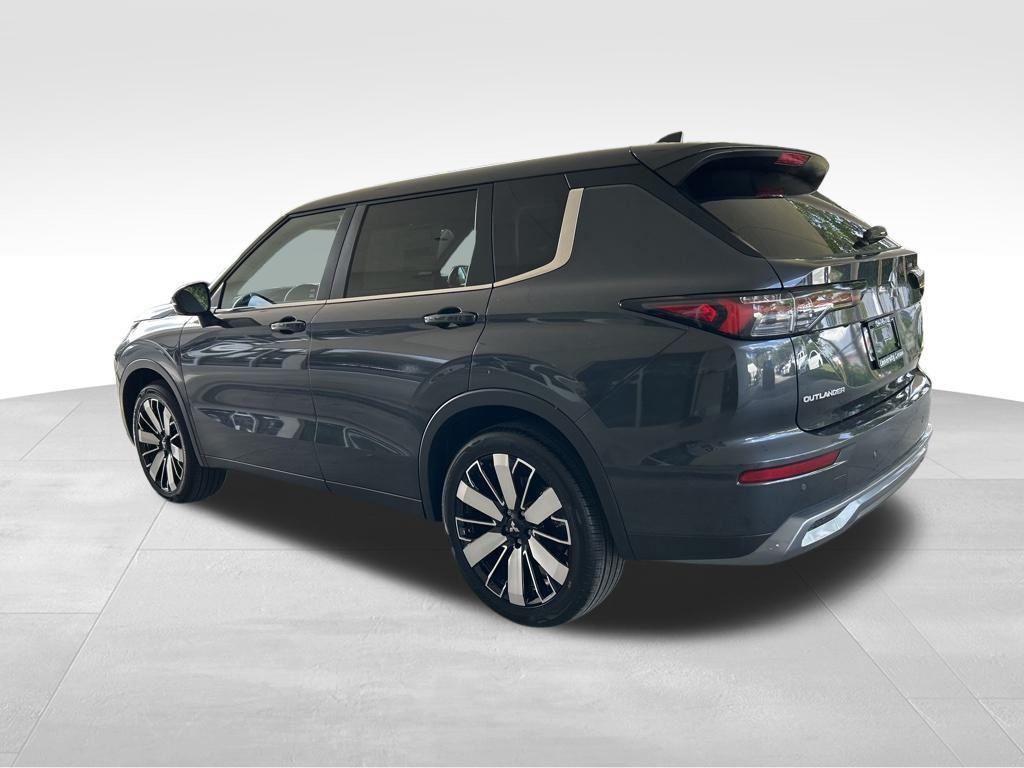 new 2025 Mitsubishi Outlander car, priced at $32,887