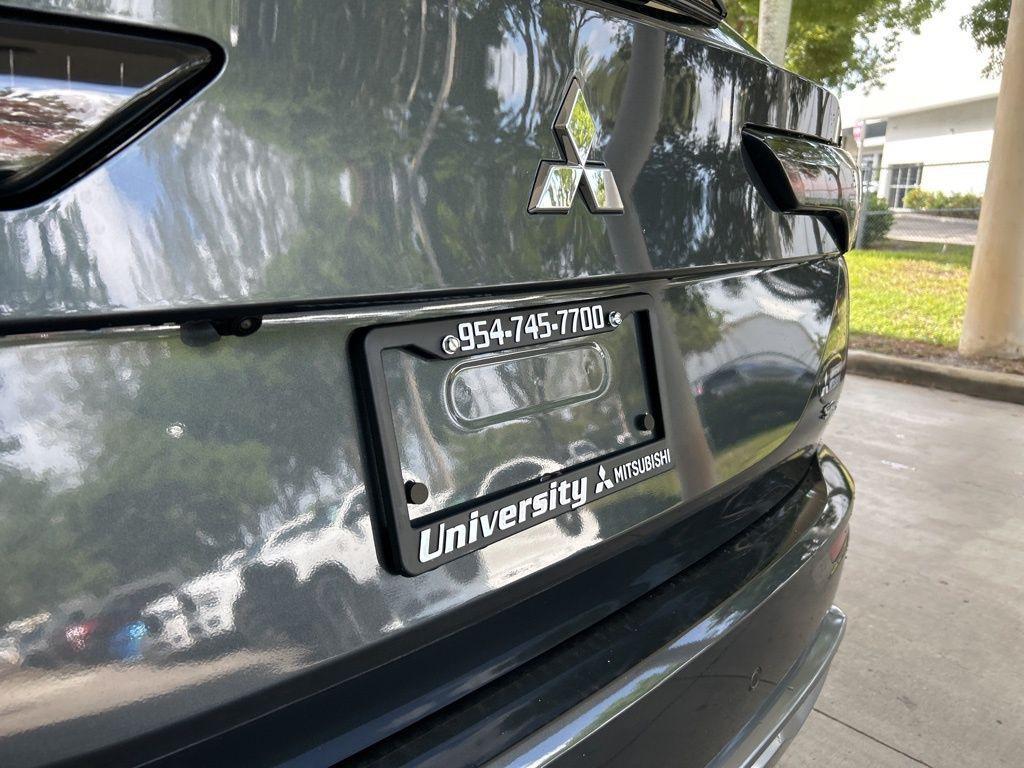 new 2025 Mitsubishi Outlander car, priced at $32,887