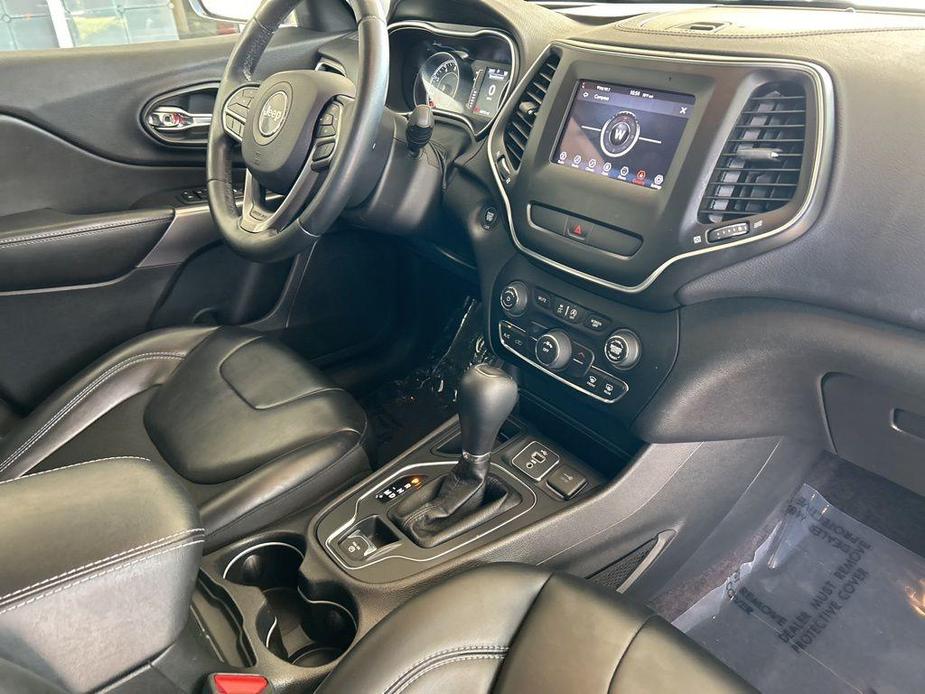 used 2019 Jeep Cherokee car, priced at $14,191