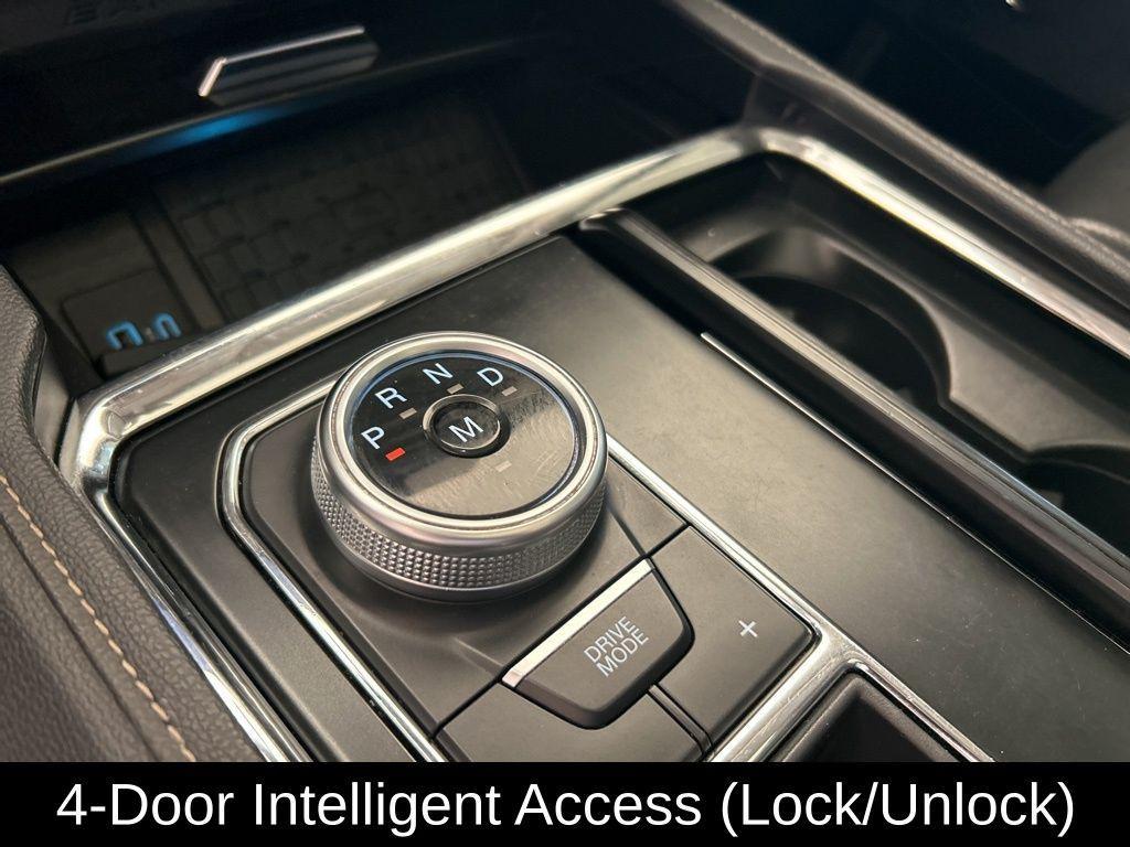 used 2022 Ford Expedition car, priced at $28,988