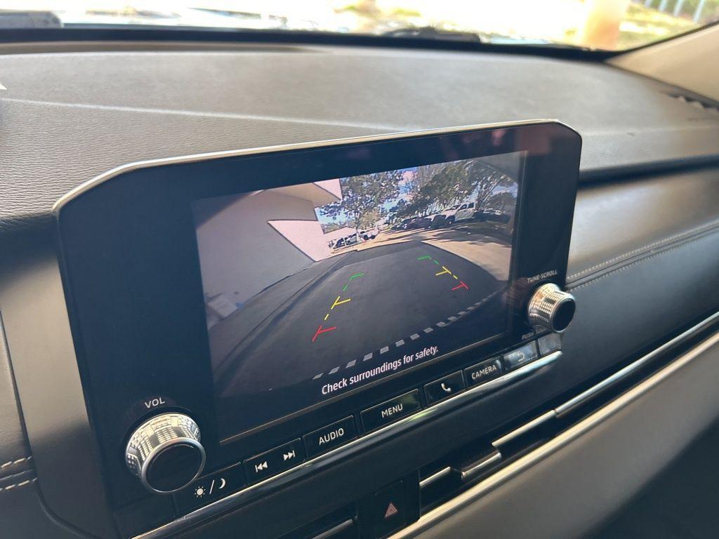 used 2023 Mitsubishi Outlander car, priced at $18,788