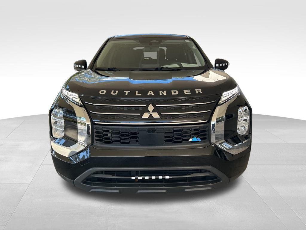 used 2023 Mitsubishi Outlander car, priced at $18,788