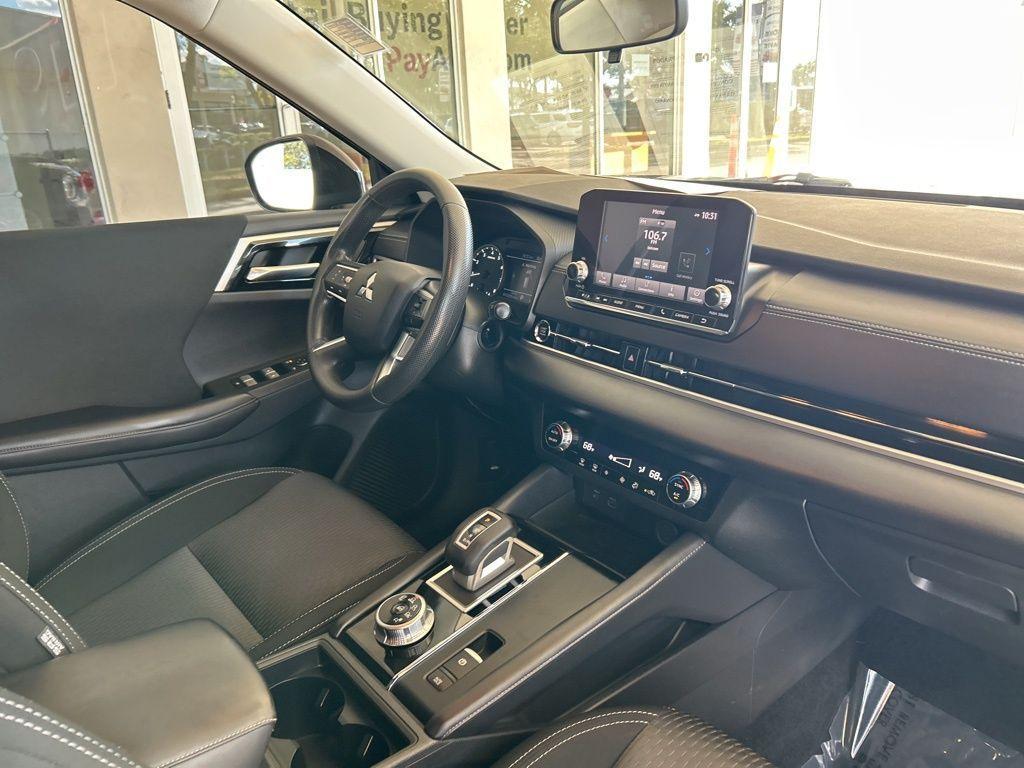 used 2023 Mitsubishi Outlander car, priced at $18,788