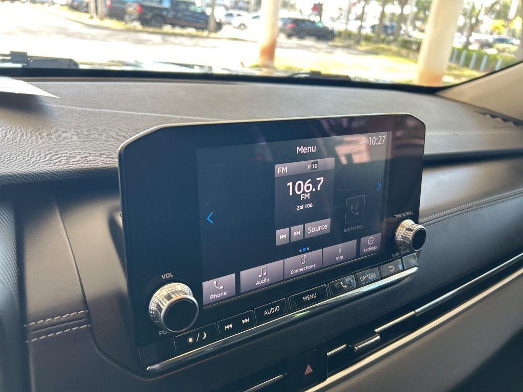 used 2023 Mitsubishi Outlander car, priced at $18,788