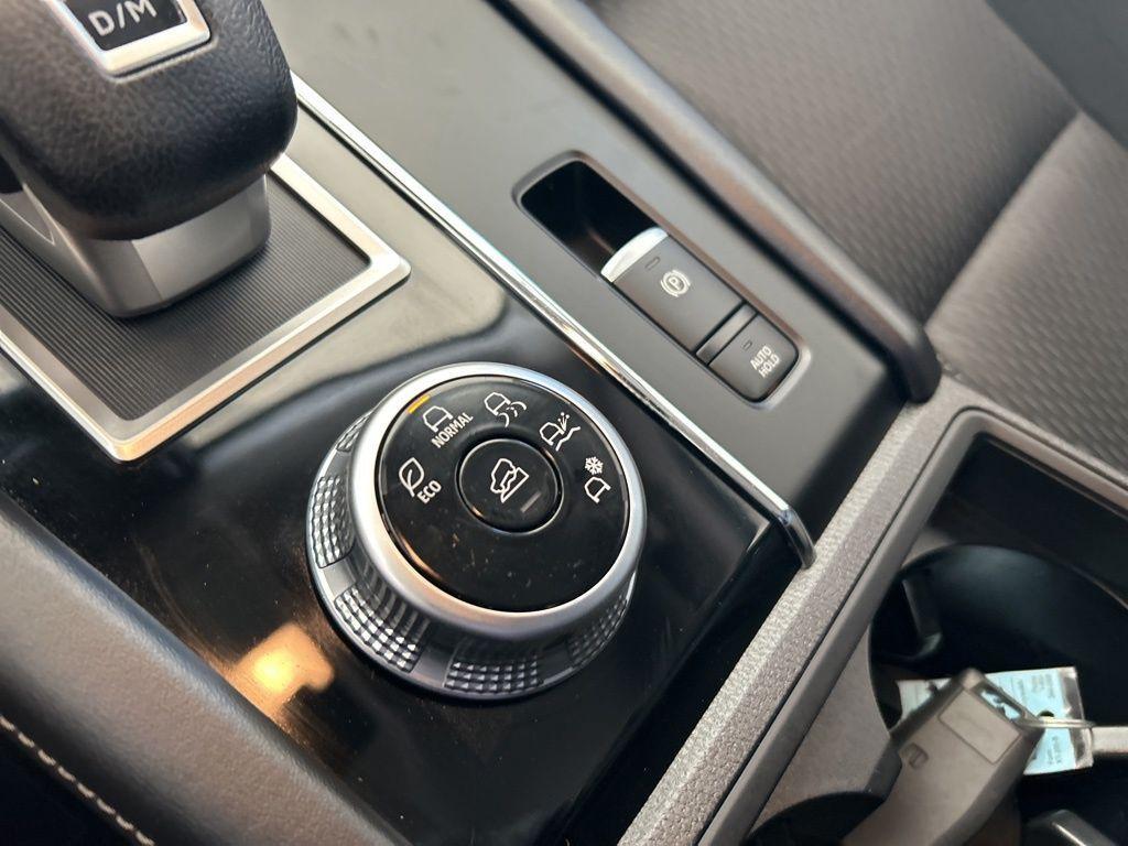 used 2023 Mitsubishi Outlander car, priced at $18,788