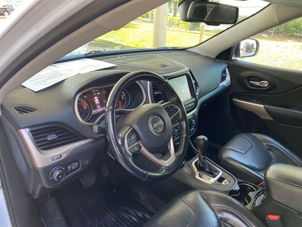 used 2018 Jeep Cherokee car, priced at $14,788
