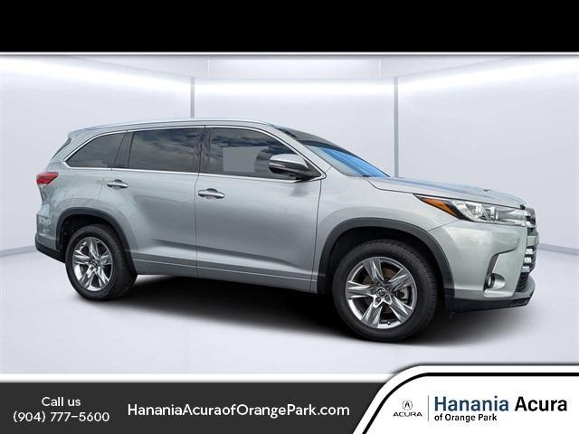 used 2018 Toyota Highlander car, priced at $24,713