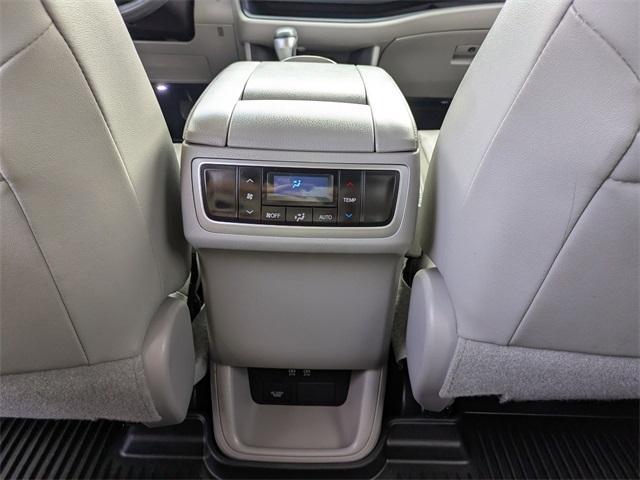 used 2018 Toyota Highlander car, priced at $24,713