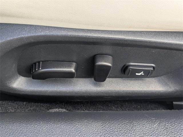 used 2022 INFINITI Q60 car, priced at $33,957