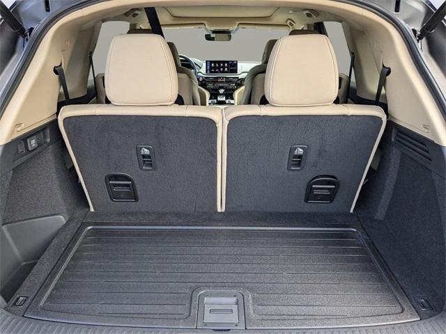 used 2025 Acura MDX car, priced at $47,920