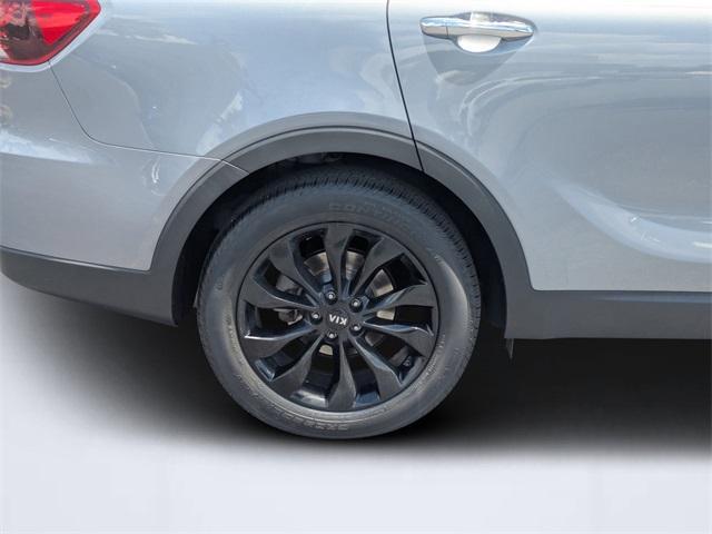 used 2020 Kia Sorento car, priced at $18,897