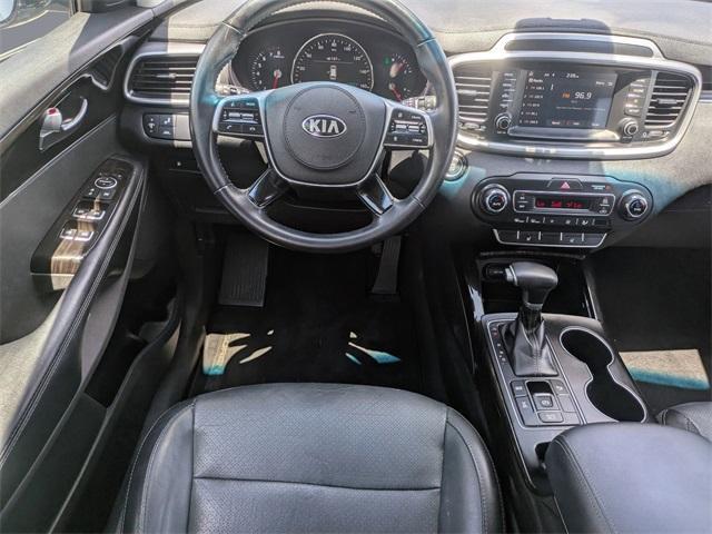 used 2020 Kia Sorento car, priced at $18,897